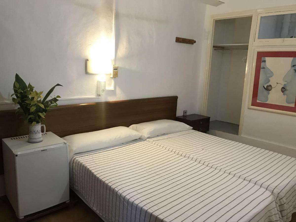 Casa De Huespedes La Pena Hotel Ibiza Town Luaran gambar